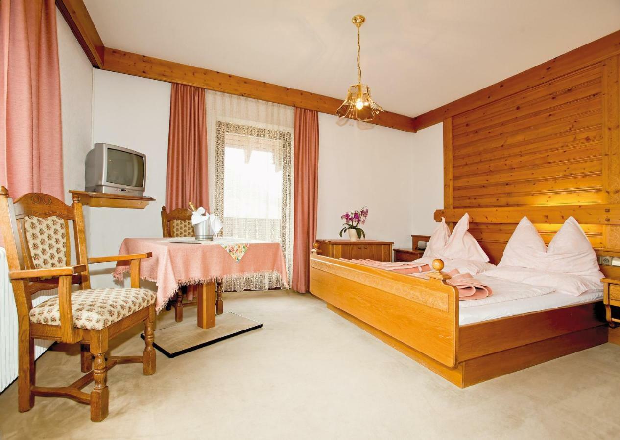 Bruckerhof Hotell Puchberg am Schneeberg Eksteriør bilde